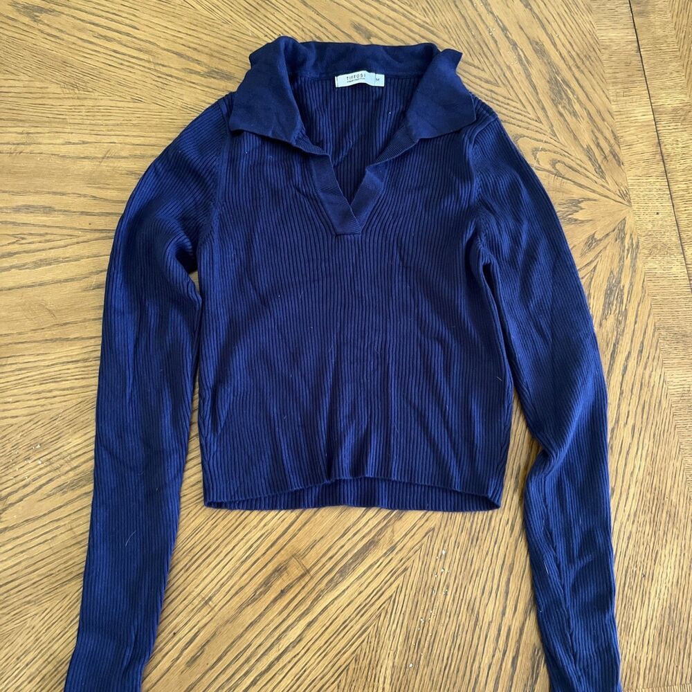 Women’s Long Sleeve Top- Medium